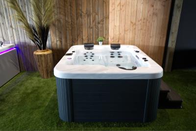 Showroom Giovanni Riboli de Mauguio — photo 8